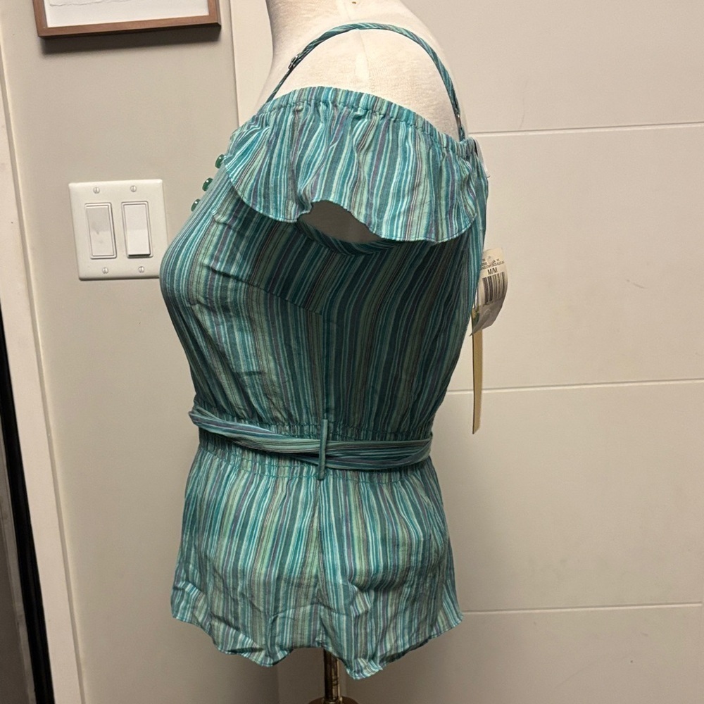Guess vintage Y2K top NWT - Picture 4 of 9